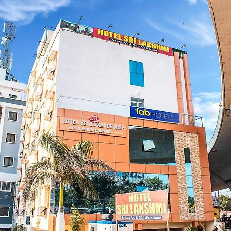 Hôtel Fabexpress Sri Lakshmi Deluxe Sivarampalli à Haïdarabad Extérieur photo