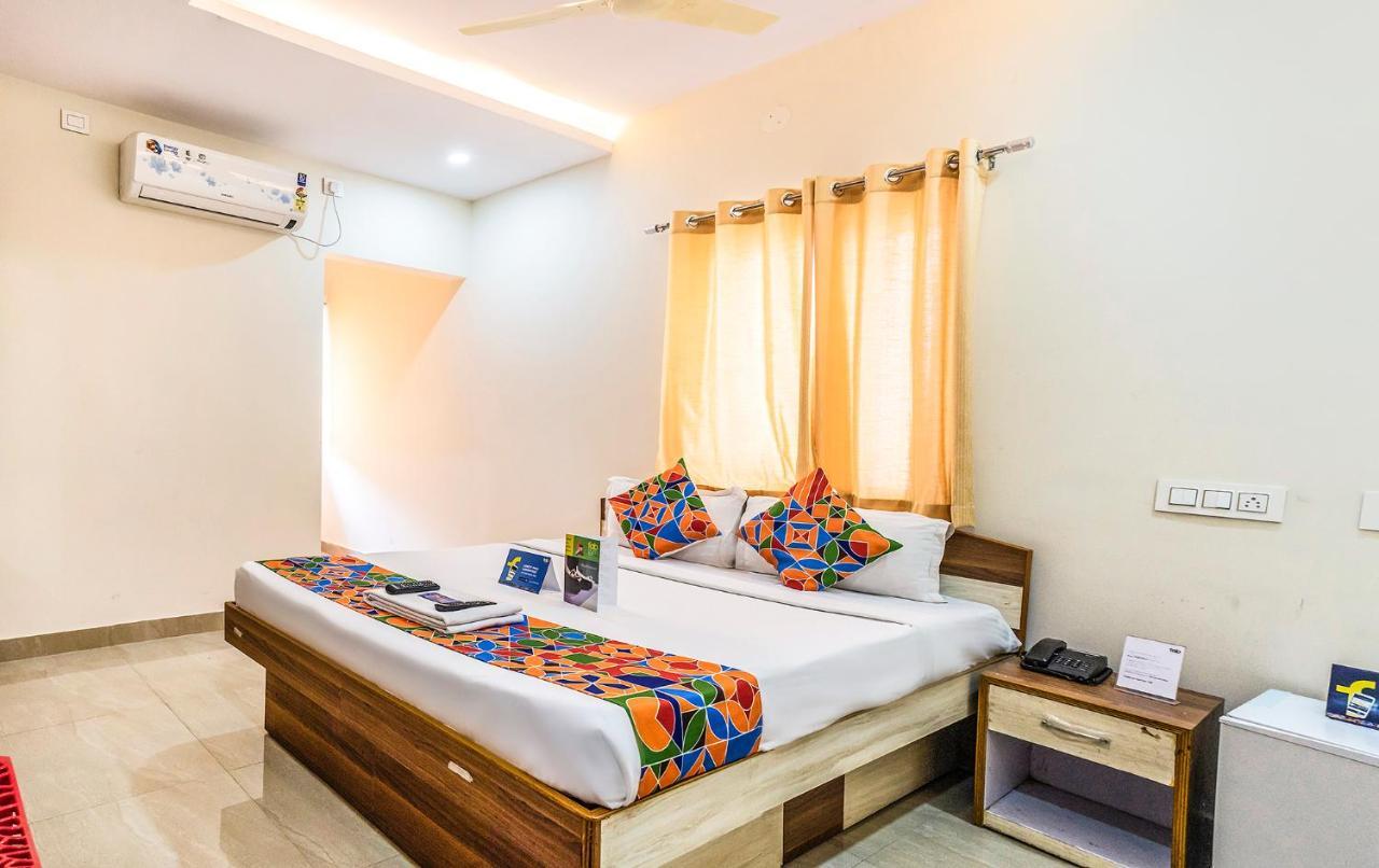 Hôtel Fabexpress Sri Lakshmi Deluxe Sivarampalli à Haïdarabad Extérieur photo
