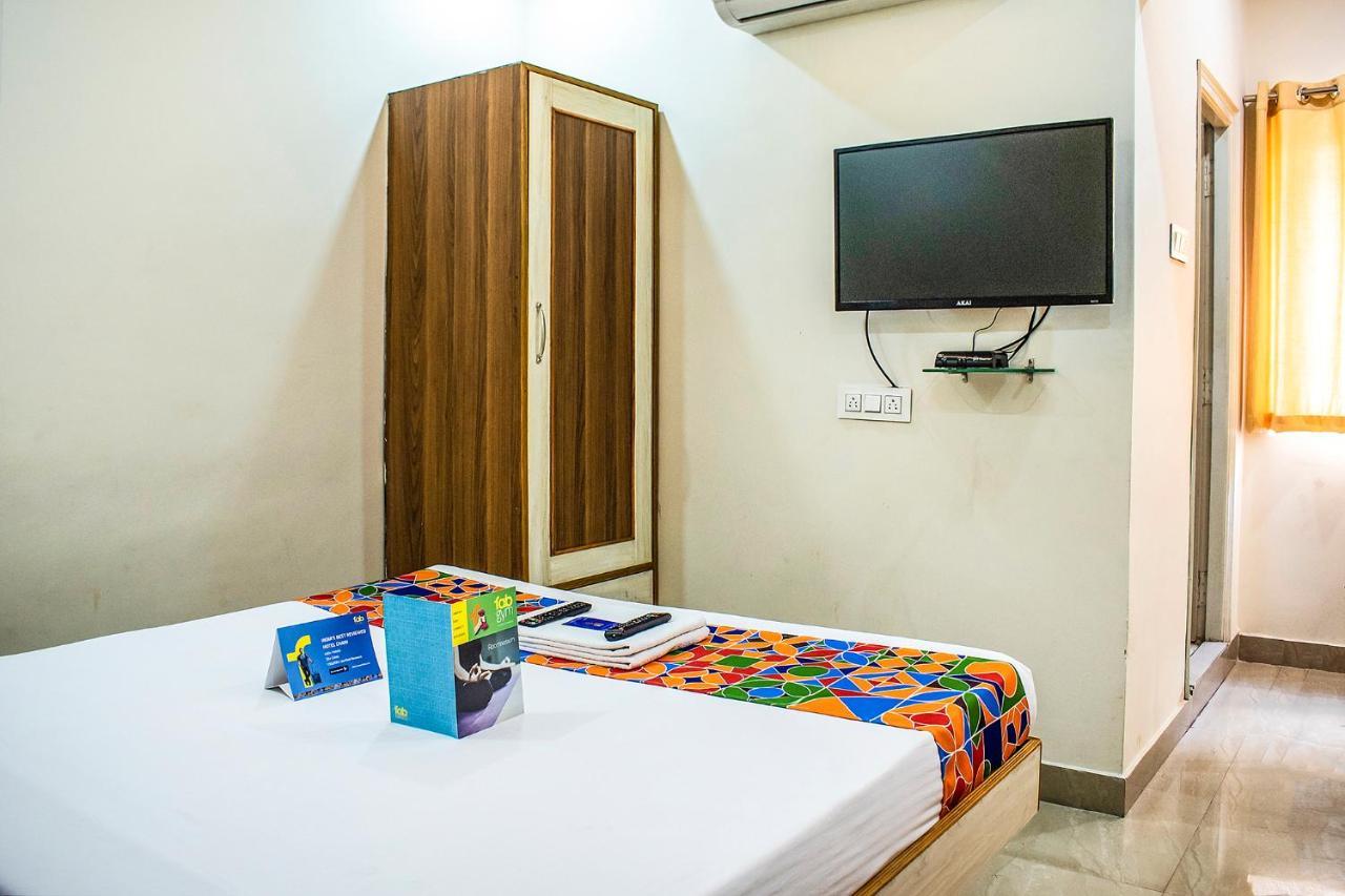 Hôtel Fabexpress Sri Lakshmi Deluxe Sivarampalli à Haïdarabad Extérieur photo