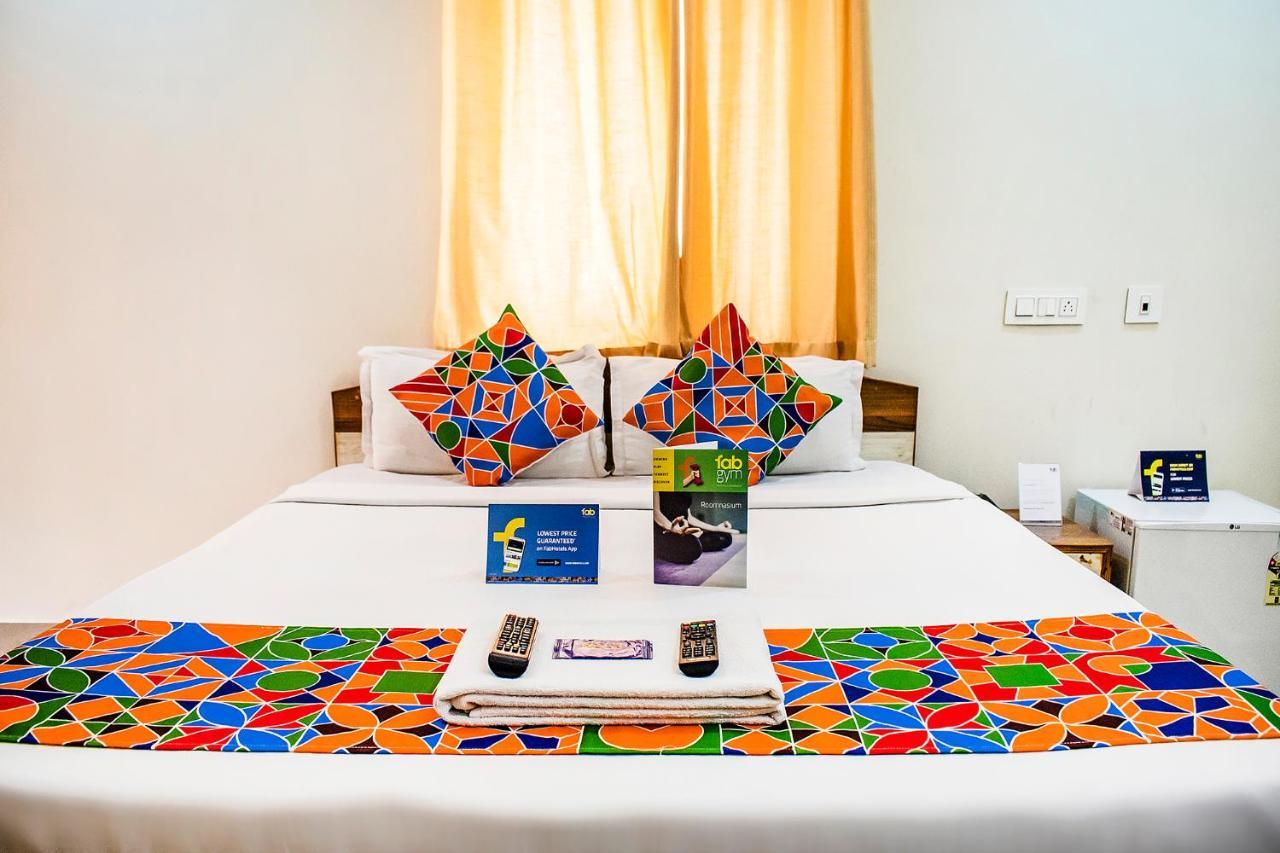 Hôtel Fabexpress Sri Lakshmi Deluxe Sivarampalli à Haïdarabad Extérieur photo